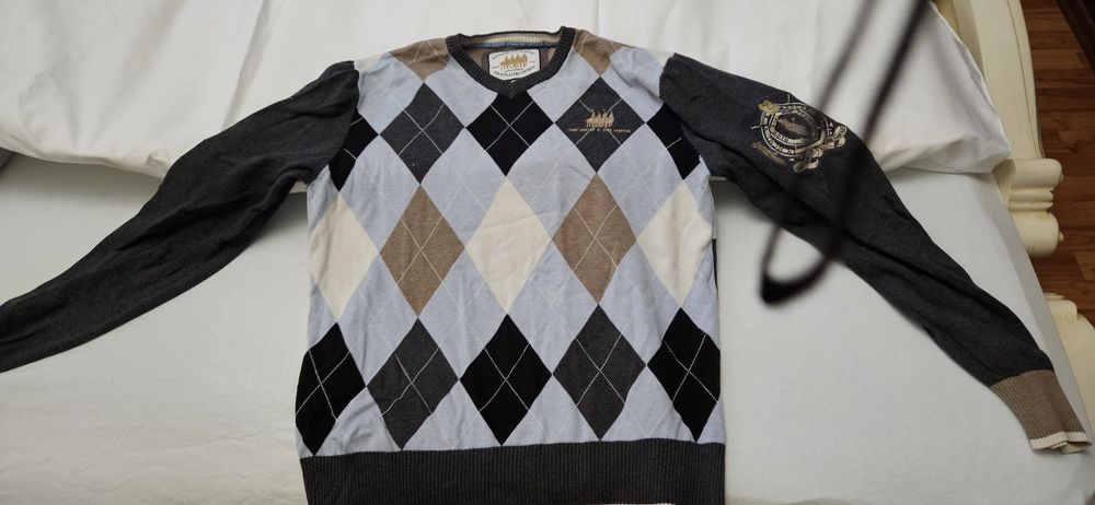 Продам свитер POLO PLAYERS SOCIETY.Розмір L