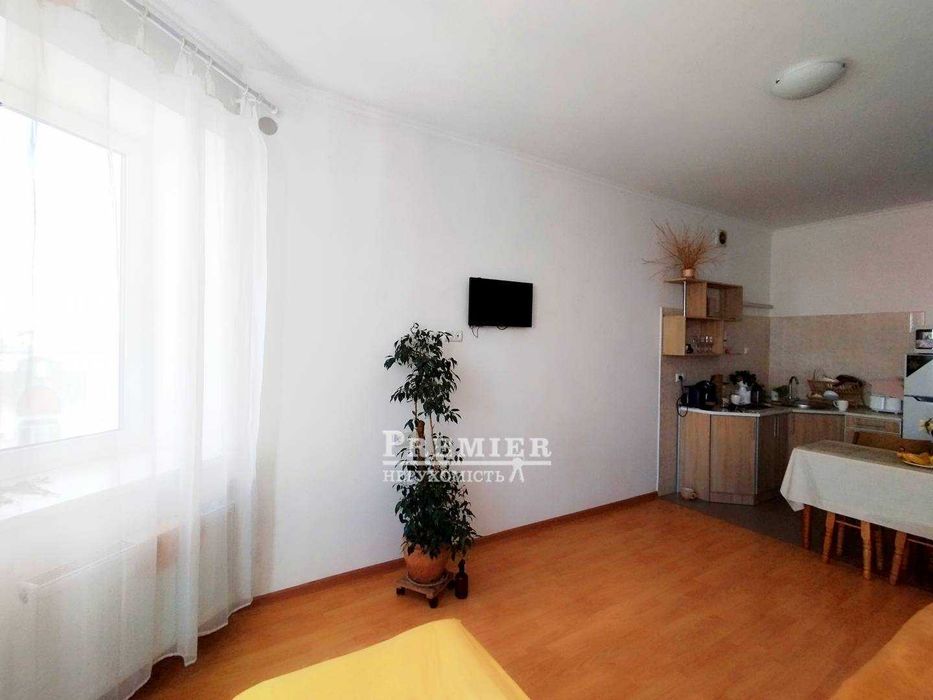 Продаж 1 кімн. квартири 58.7 кв.м.