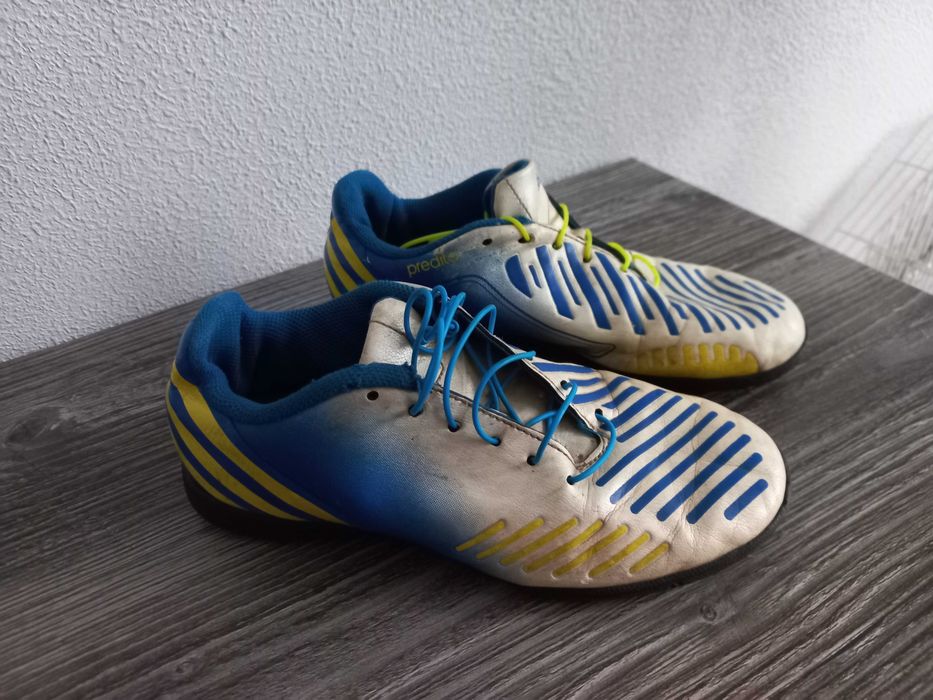 Шкіряні кросівки  adidas   р.34