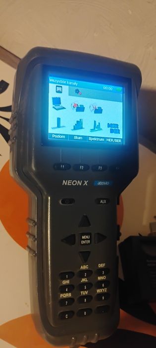 Analizator tv DVB-T optyczny NEON X