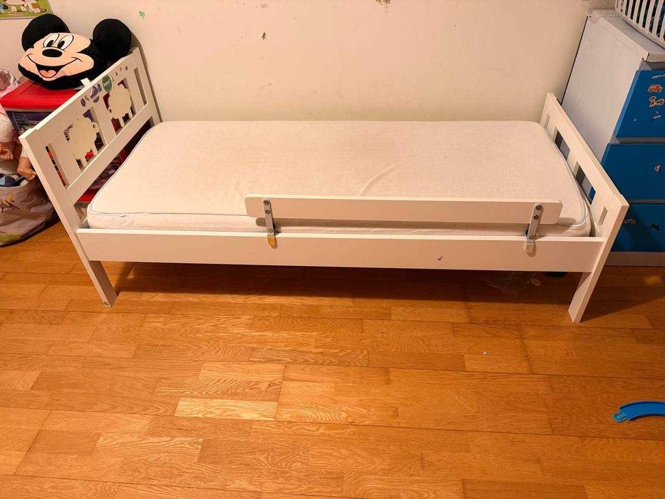 2 Camas KRITTER c/colchão, IKEA
