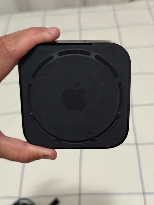 Apple TV 4K 64GB (1ª Geração) A1842 – Excelente Estado