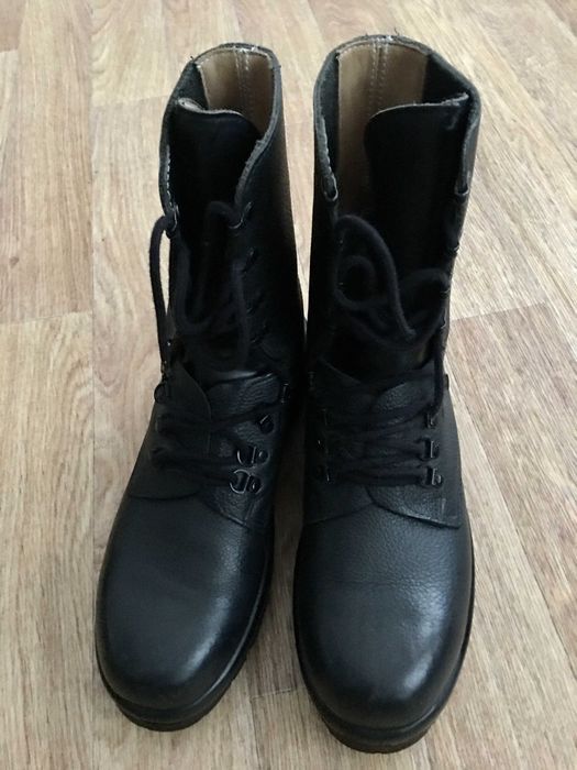 Берці  Minerva (Швейцарія)