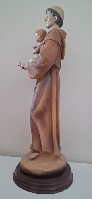 Estátua de Santo António
