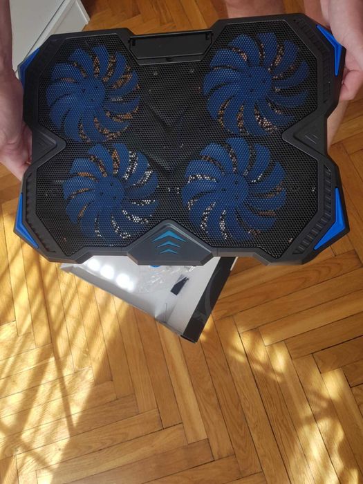 Podstawka CHŁODZĄCA Tracer POD LAPTOPA podkładka 12- 17' cali jak nowa