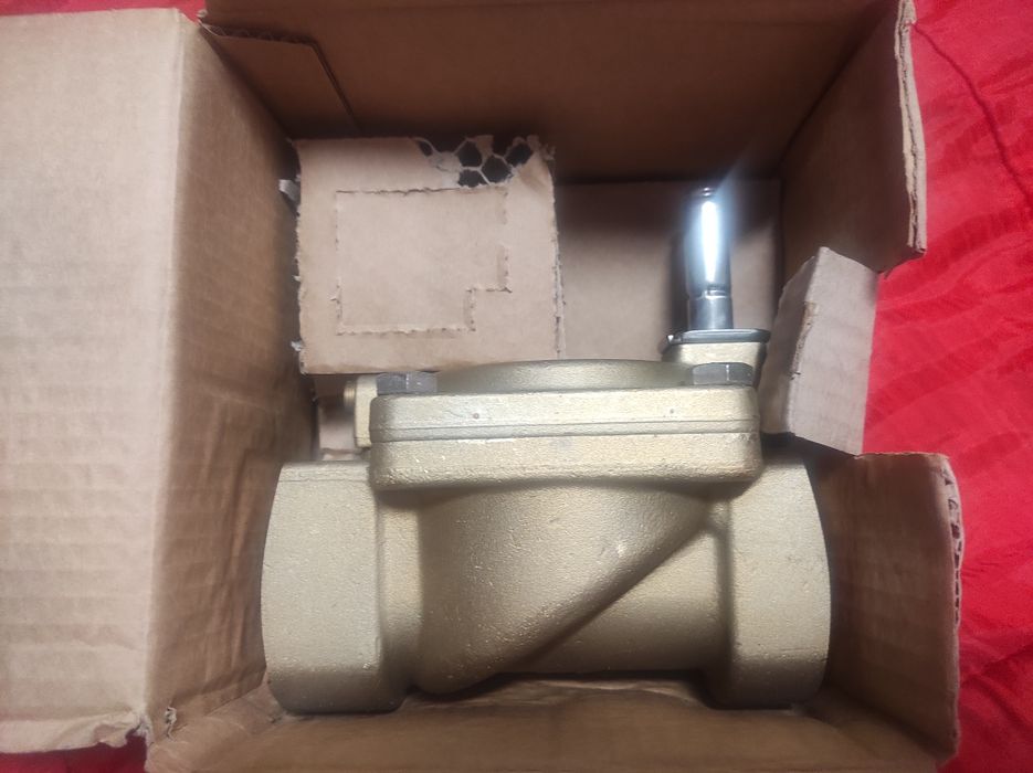Клапан соленоїдний Danfoss EV220B 50B 032U7152 та 40B 032U7142