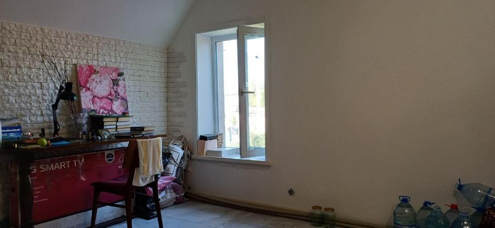 Продам дом 285 м² Левобережный уч 10 соток Район ТРЦ «Караван»