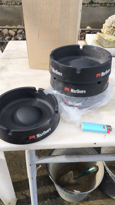 Cinzeiro Marlboro porcelana