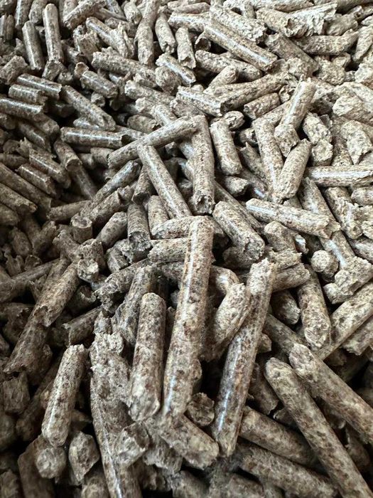 Pellet A2 / gatunki iglaste, głównie sosna/worki 15 kg/ HURTOWO