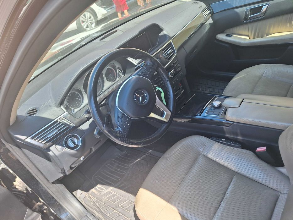 Mercedes-Benz E300 300 BlueTEC Hybrid Automáticol Full Extras