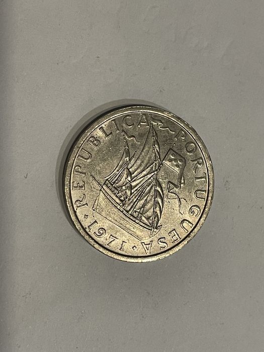 11 moedas de 10$ de varias datas