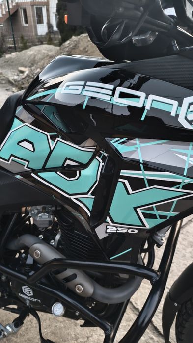 Продаю Geon ADX 250