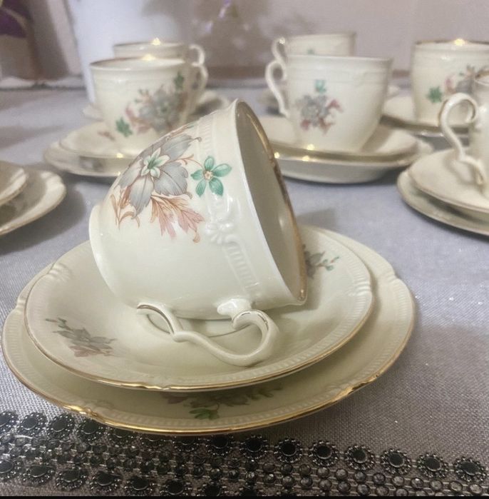 Serwis kawowy na 8 osob porcelanowy Bavaria