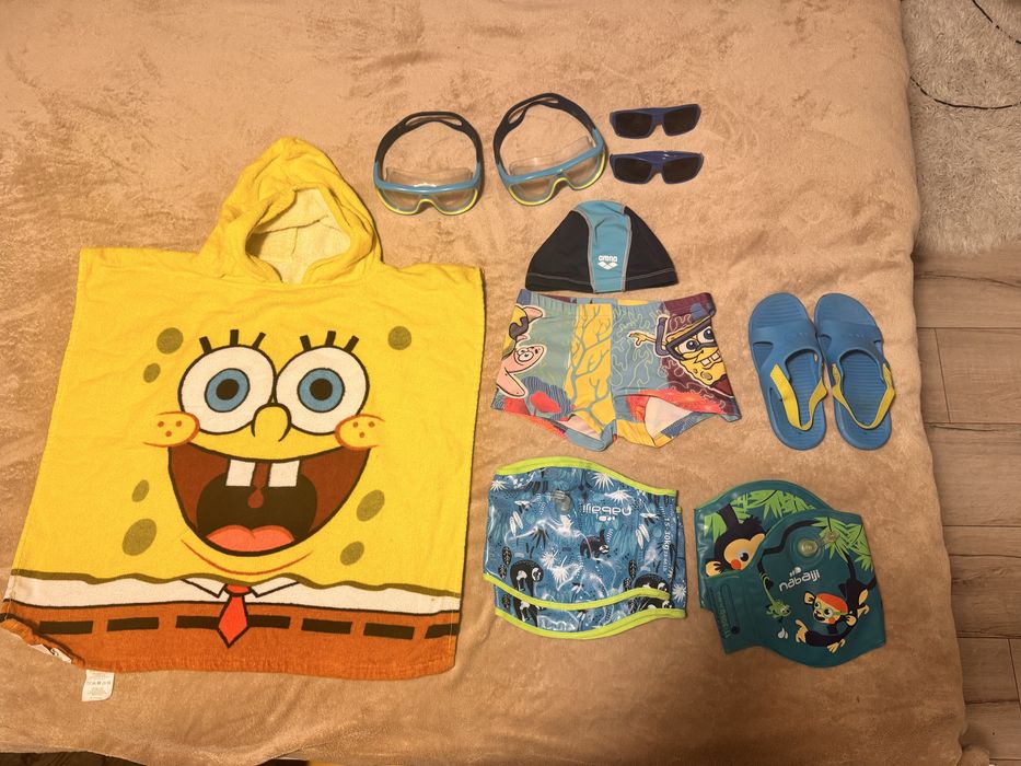 Zestaw na basen kąpielówki 122/128 klapki 31/32