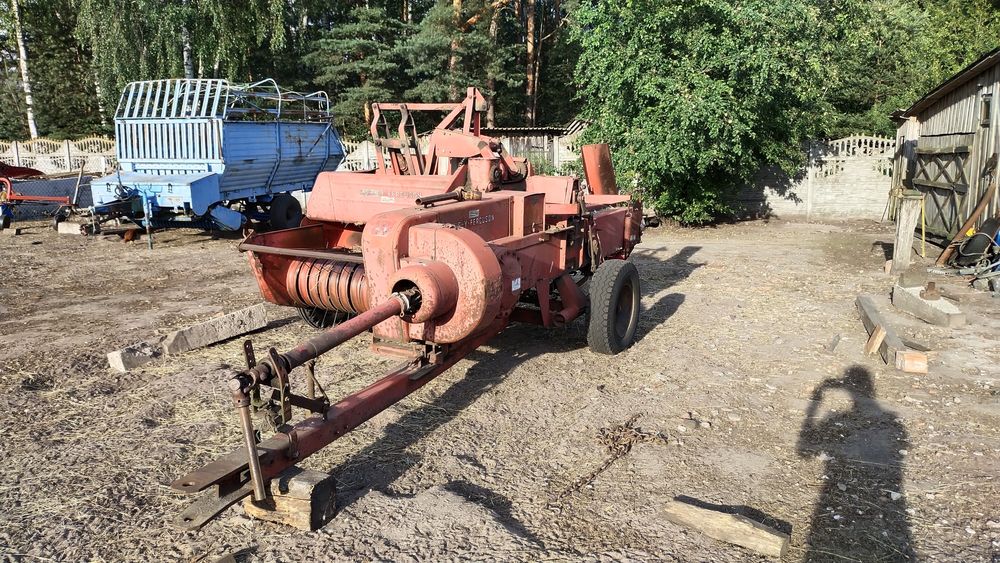 Sprzedam prasę Massey Ferguson