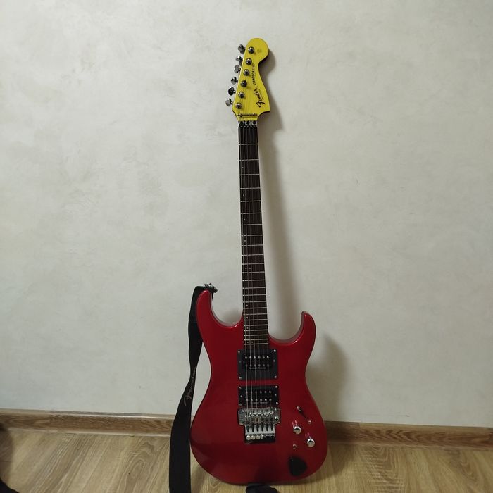 (СРОЧНО)Електро гітара fender superstrat