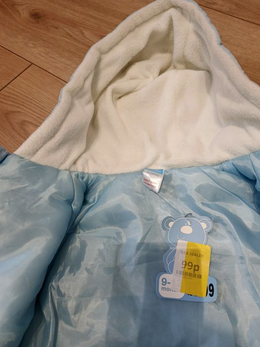 Kurtka nowa z rękawiczkami r 74-80 cm