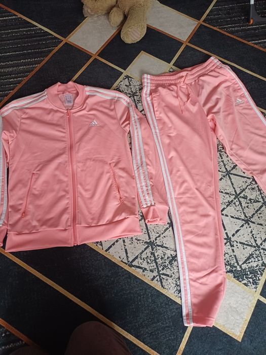 Dresy  adidas  nowe