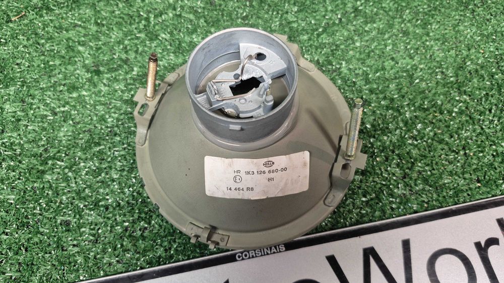 BMW 3 E30 / 6 E24 1975.1993 - ÓTICA/FAROL FRENTE ORIGINAL HELLA - NOVA