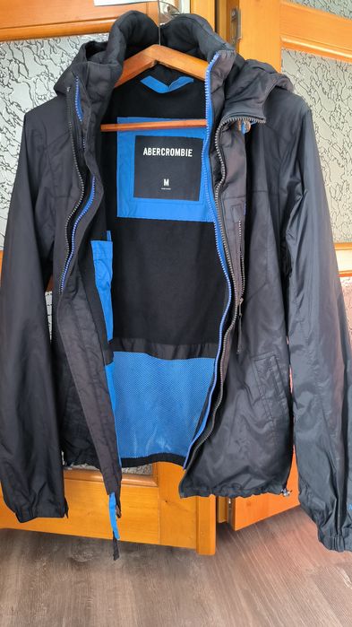 Чоловіча вітрівка 46-48, стан ідеальний