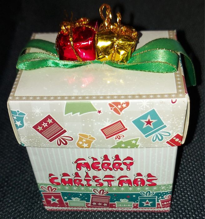 Music Boxes...64175824616065121