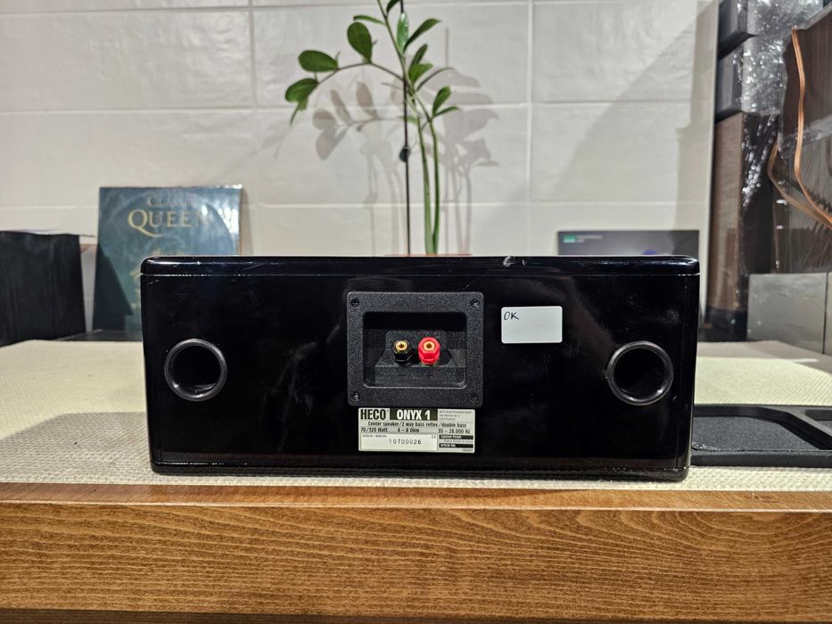 Центральний канал Heco Onyx 1