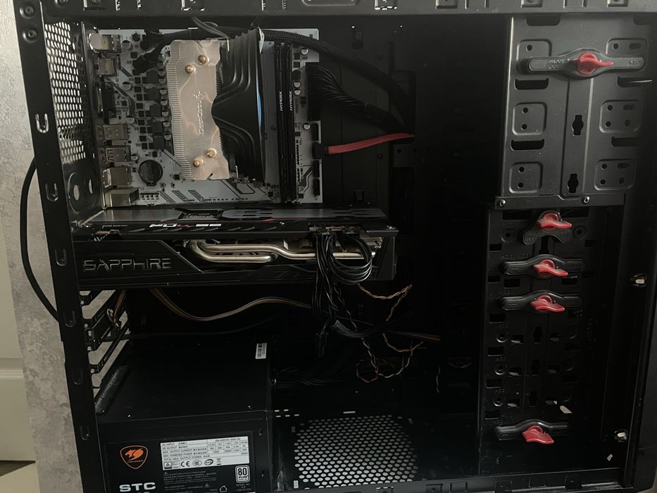 Продам ПК: Ryzen 5 5500, RX 5700 XT