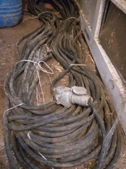 Kabel siłowy 94m