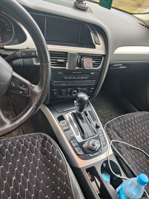 Ауди А4 б8  2008г