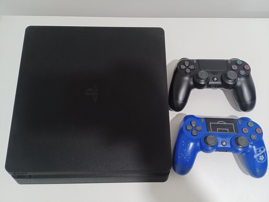 PlayStation 4 Slim 1Tb