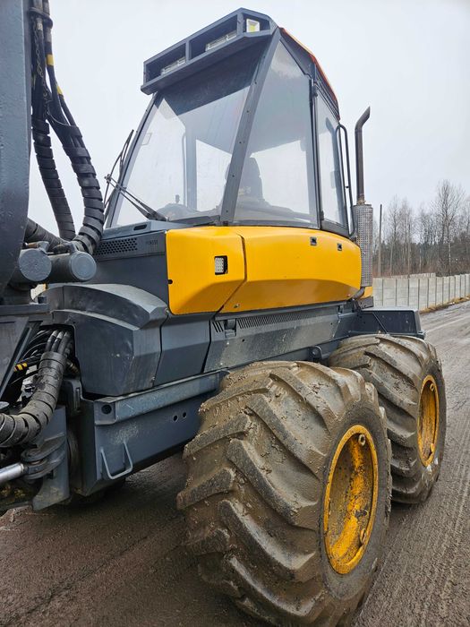 Przyczepa leśna ciągnik Ponsse Wisent forwarder leśny