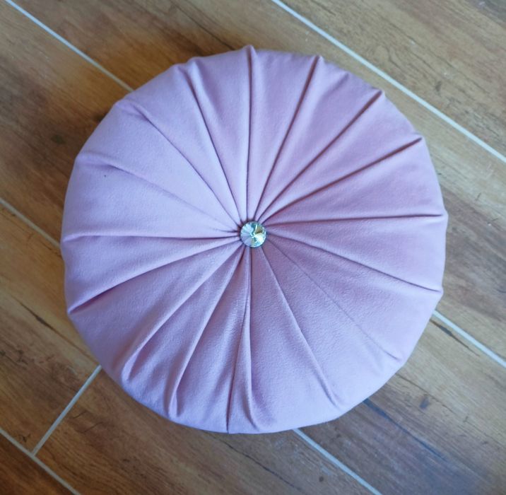 Poduszki dekoracyjne mix kolorów