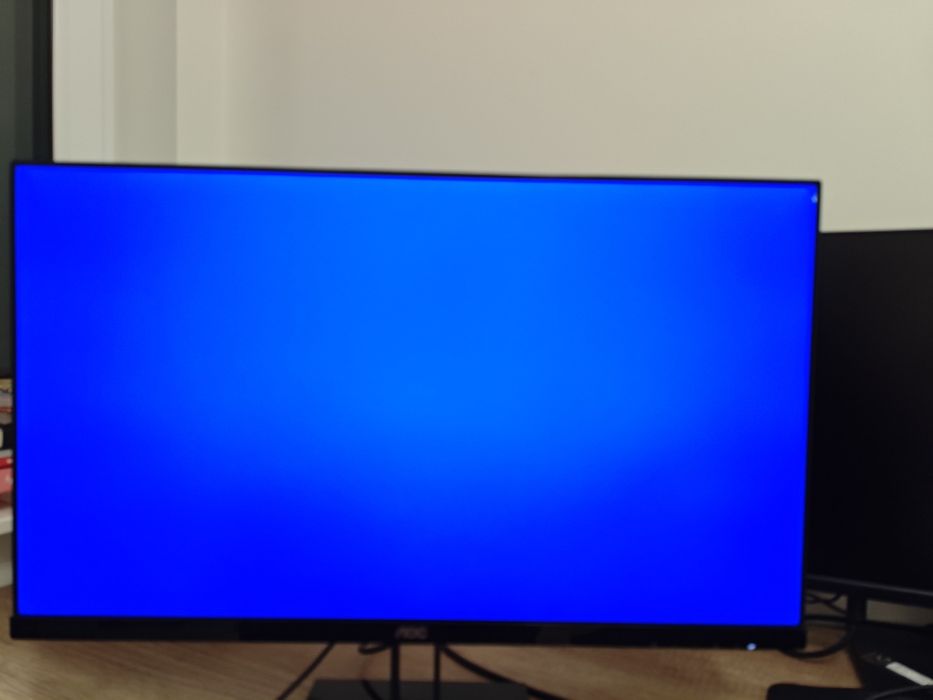 Monitor AOC 27V2Q – 27” FHD (1920x1080)