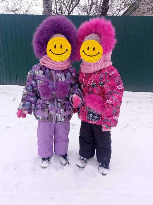 Напівкомбінезони для дівчаток.