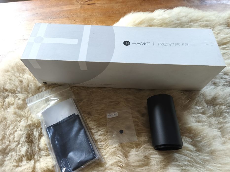 Carabina Weihrauch HW97KT (5.5mm) + Mira Hawke Frontier FFP + Extras