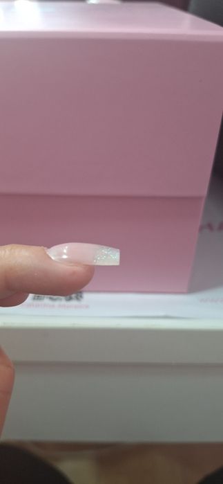 Unhas de gel a preço de lançamento