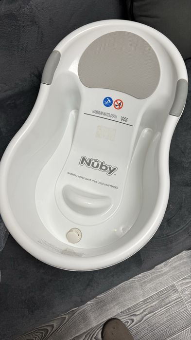 Ванночка  для купання з підтримкою голівки тамспинки