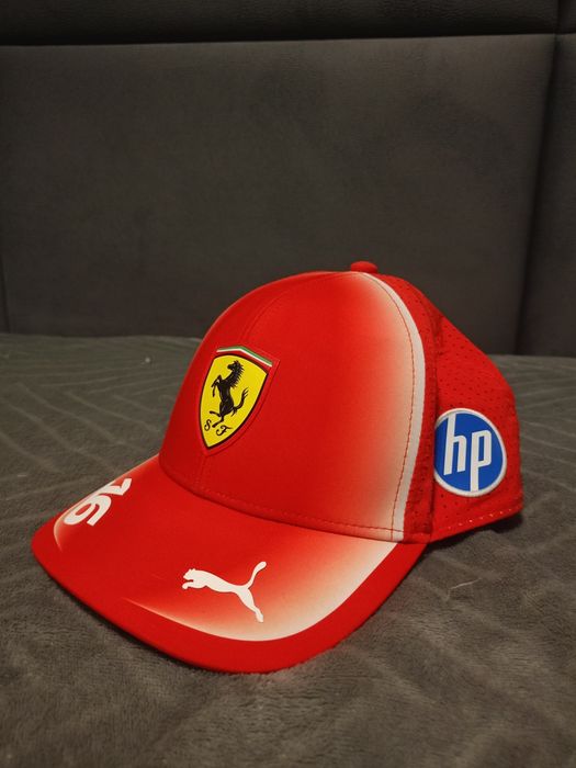 Czapka Ferrari CL16