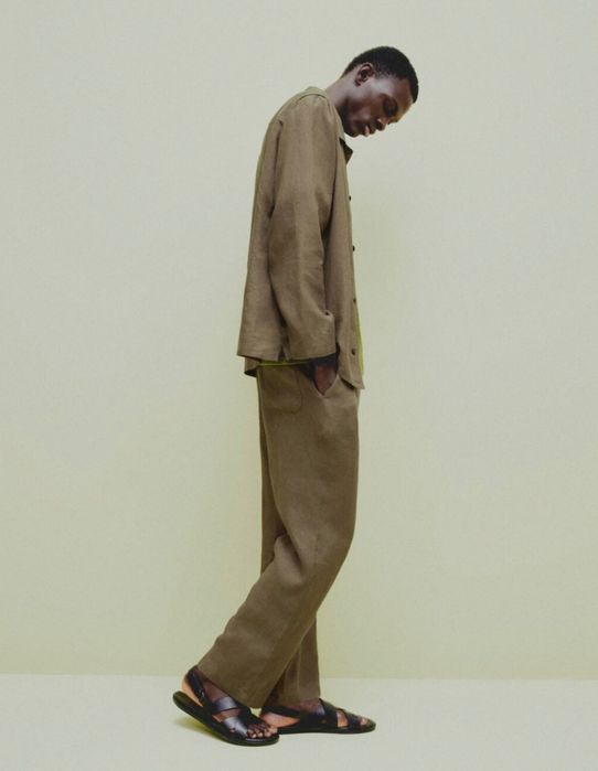 Мужской костюм Mango оливкового цвета 100% лен