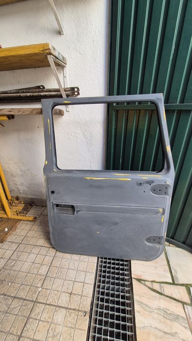 Land Cruiser BJ40 com extras