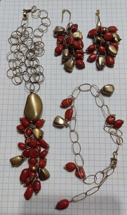 Срібний комплект, позолота, натуральний корал.
