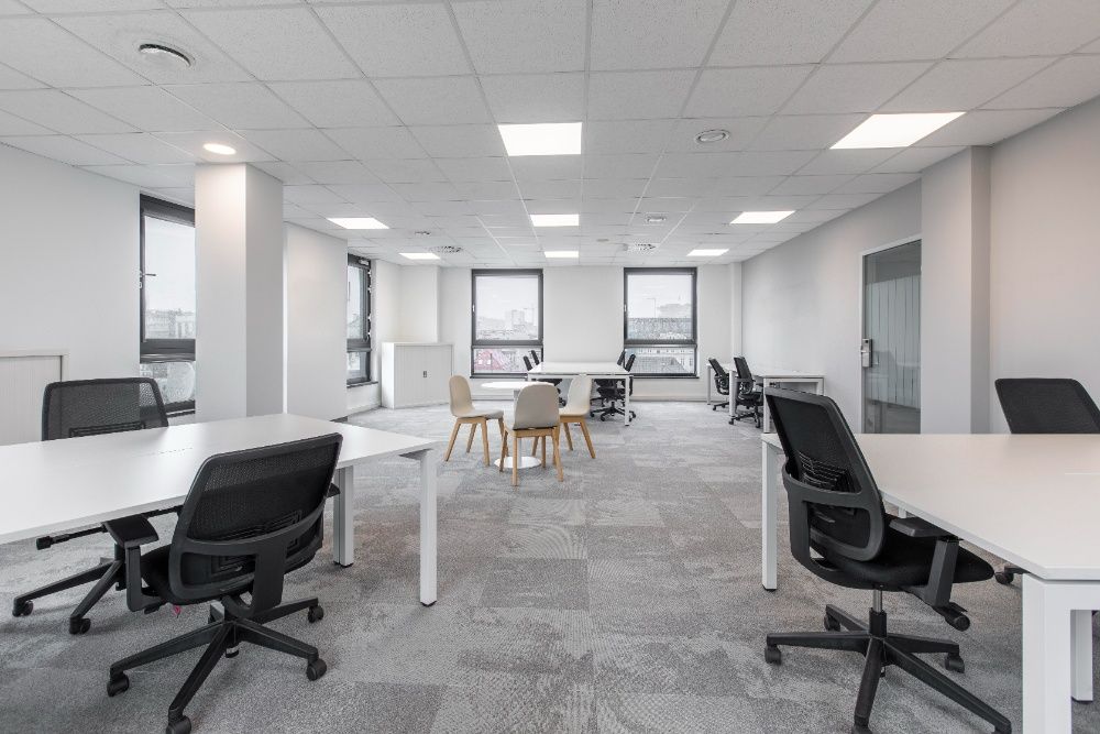 Wynajem biura w Katowicach: Prywatna 5-osobowa powierzchnia biurowa w prestiżowej lokalizacji Regus Wojewódzka.