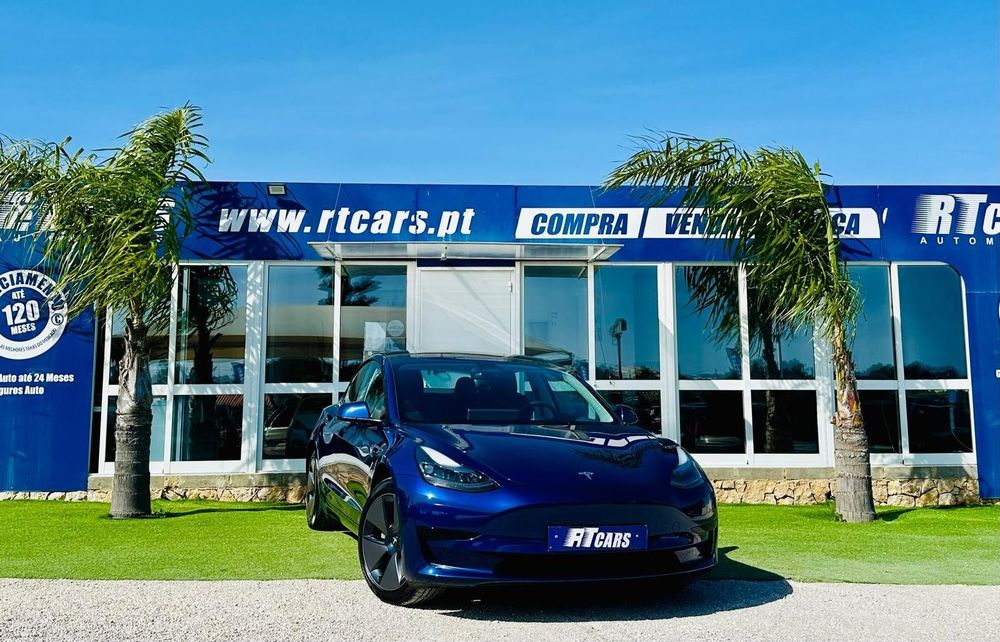 Tesla Model 3 Standard Range Plus RWD