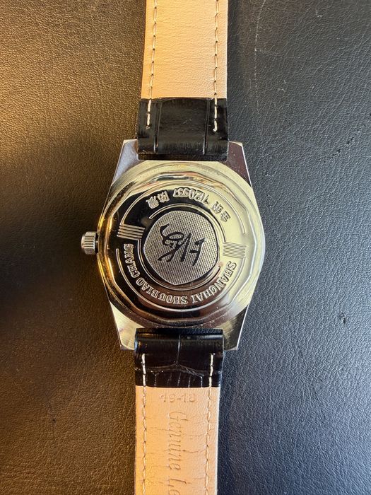 Zegarek retro Shanghai 7120