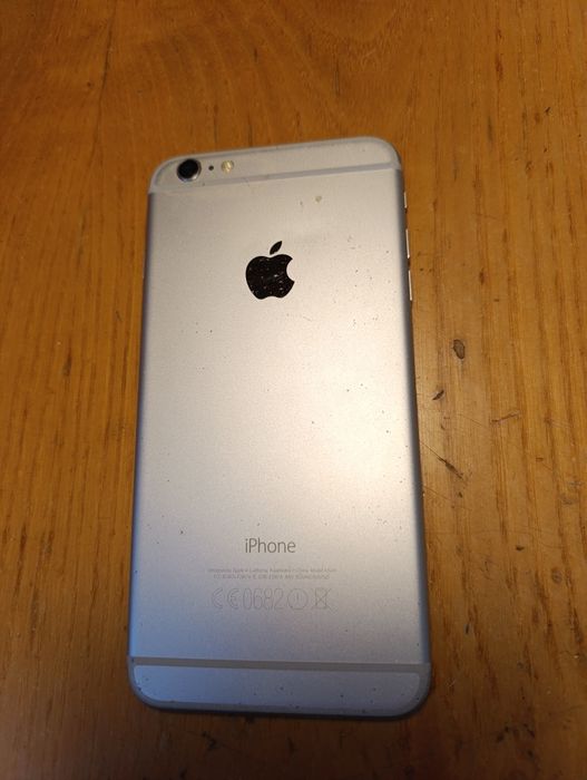 Запчастини на iPhone 6s