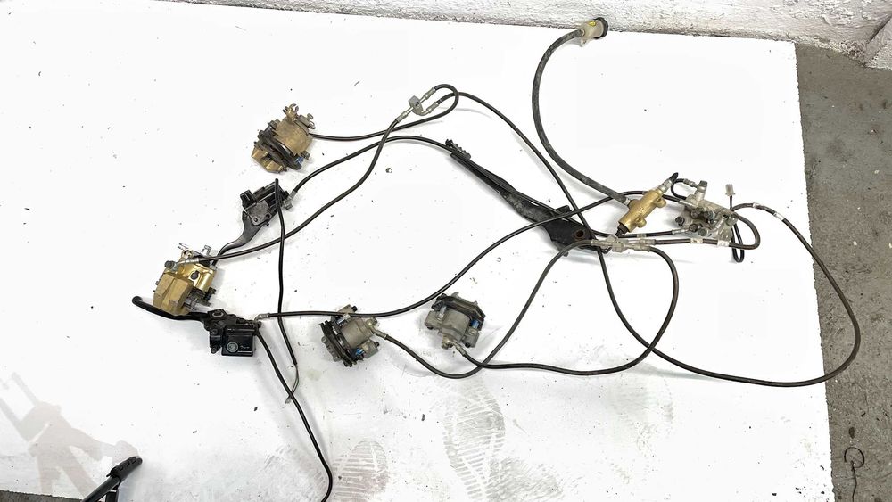 Access xtreme shade 850 przewód hamulcowy prawy lewy przód tył czesci