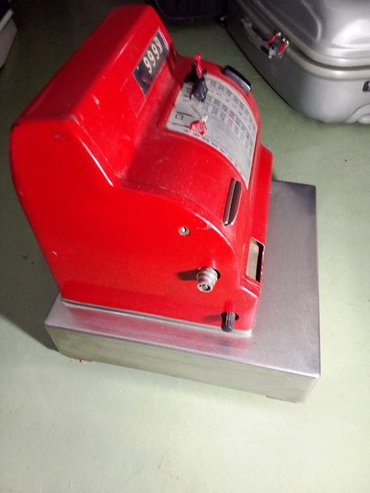 Caixa registadora antiga