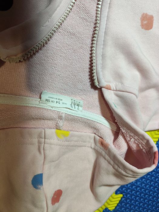 GAP костюм на дівчинку 104