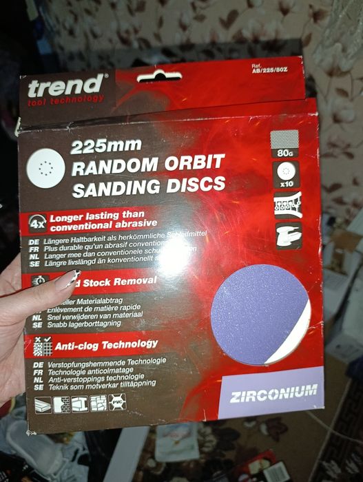 шлифовальные круги Trend, предназначенные для орбитальных шлифмашин.