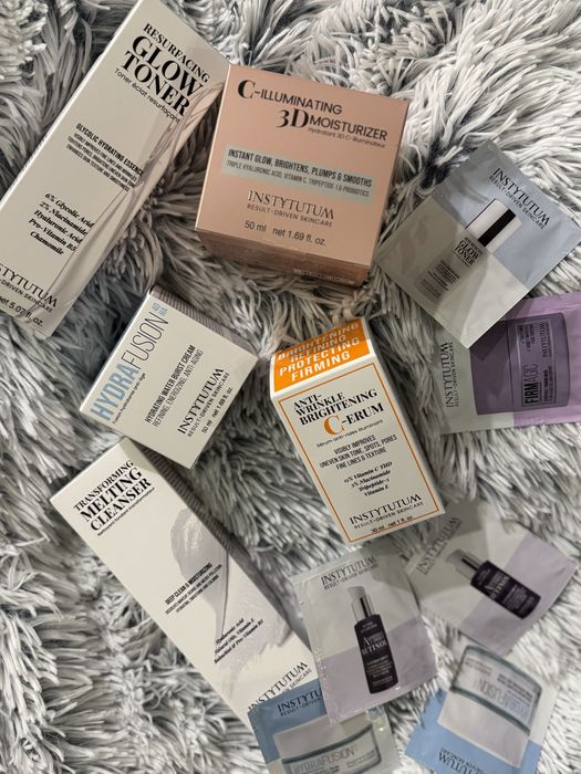 Instytutum вся продукція в наявності